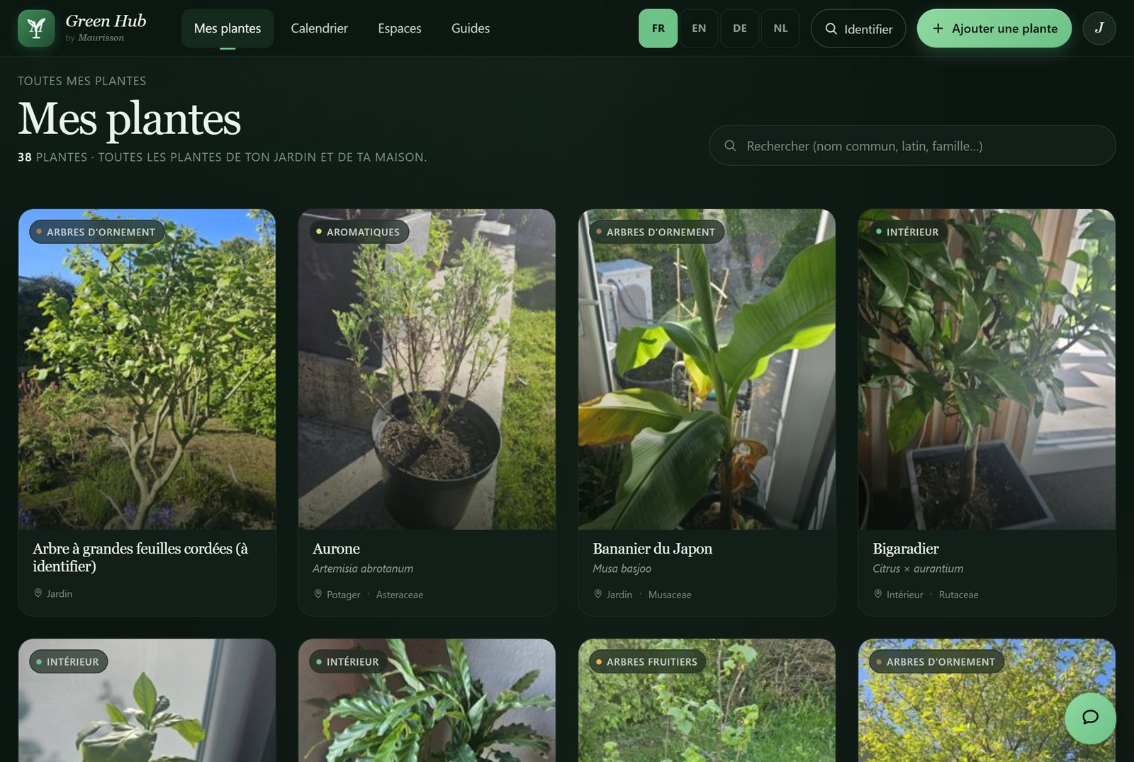 Tes plantes, chacune avec sa photo, son espèce et son espace.